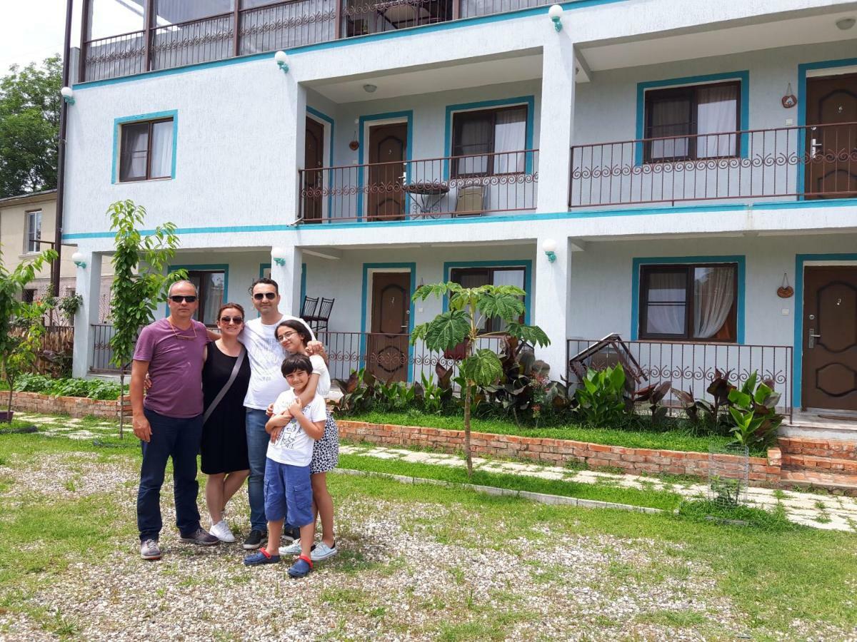 Apsa Butik Hotel Suhumi Exterior foto